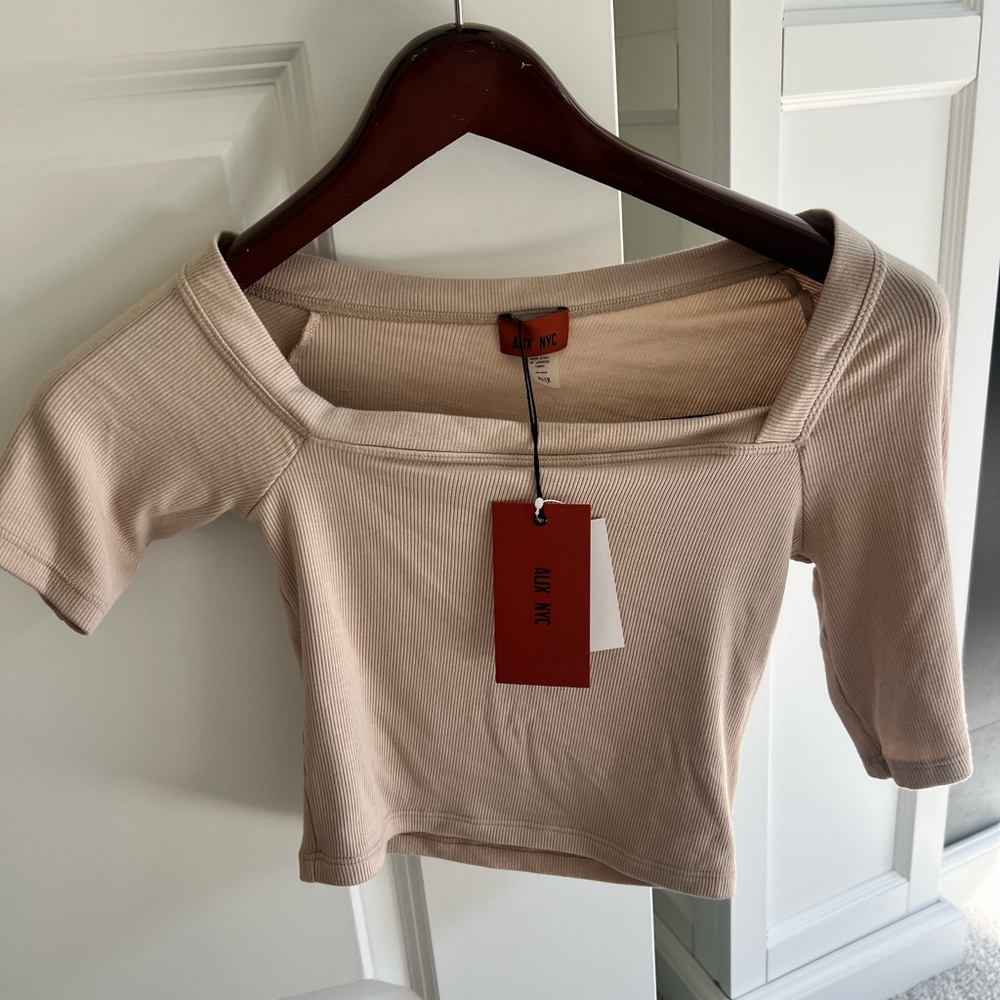 Alix nyc cropped tee